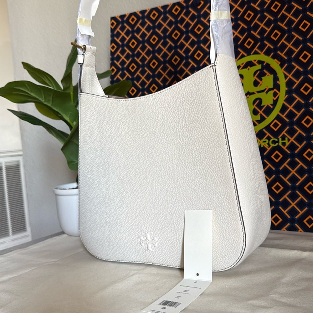 NWT, Tory Burch thea large bucket  Leather Shoulder Bag new ivory - Picture 4 of 12